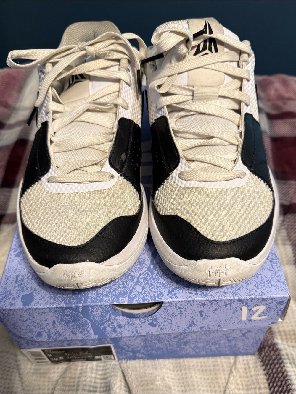 Ja Morant 1s, Size 9